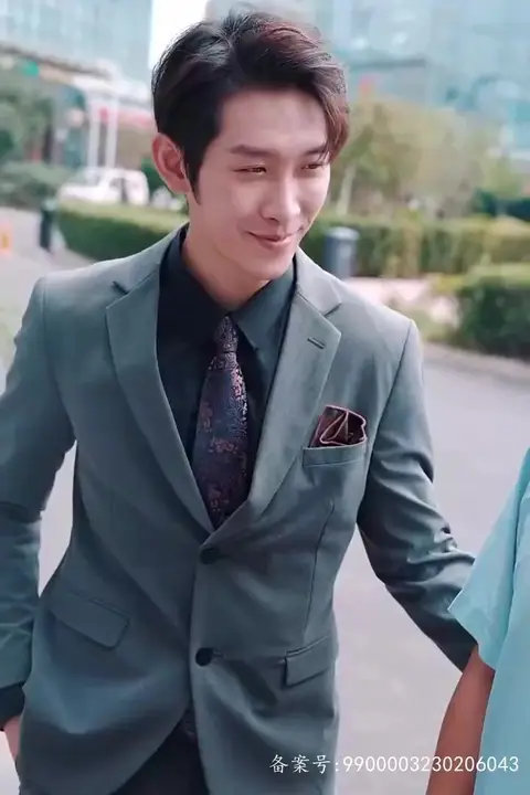 《一念至尊》封面