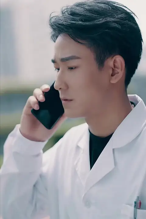 《离婚后沈总他后悔了》封面