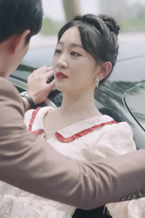《重生后我成了大佬的心尖宠》封面