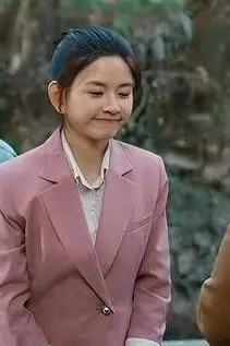 《相亲开局震惊村花》封面