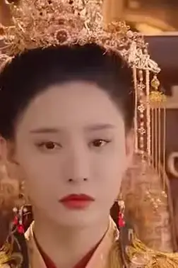 《都市咸鱼娶女帝》封面