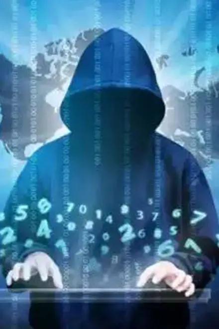 《暗网：打击网络犯罪》封面