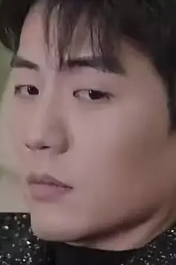 《炸天》封面