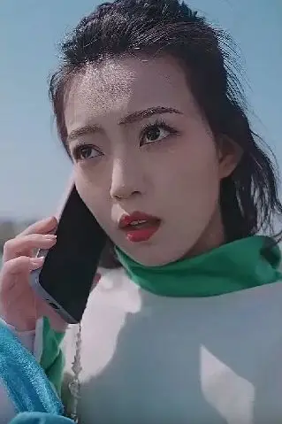 《冲喜夫人(霍少的锦鲤小娇妻)(契约新娘甜蜜蜜)》封面