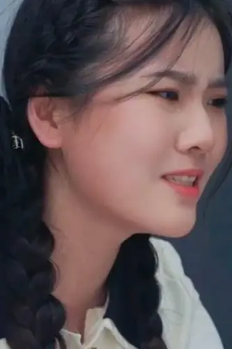 《贬值我成了世界首富》封面