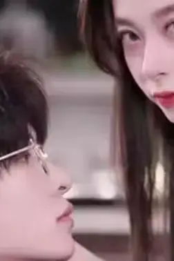 《离婚后,夫人成了千亿大佬》封面