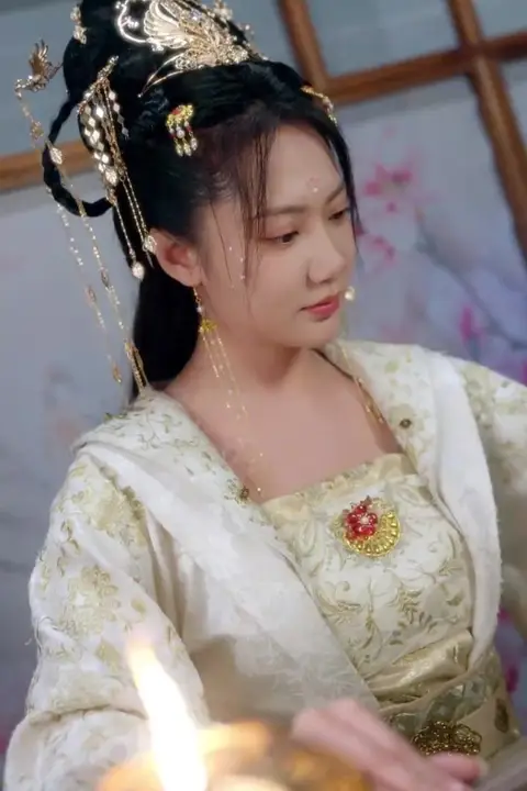 《女捕快真飒》封面