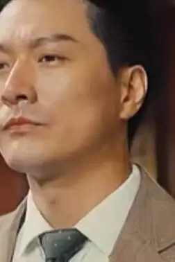 《复仇从上海滩开始》封面