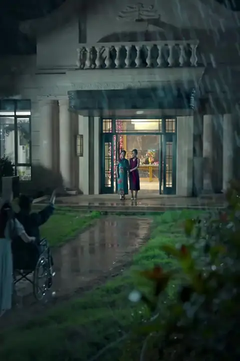 《不败天尊》封面