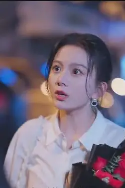 《替嫁承欢王爷毒妃不好惹》封面