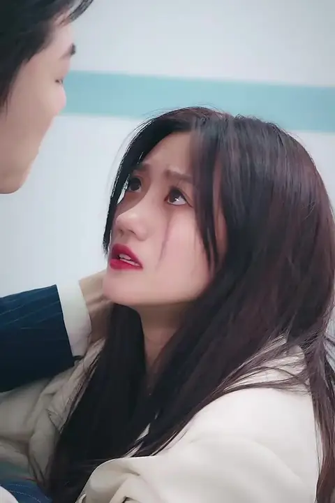 《楚少轻点虐我怕夫人受不住》封面