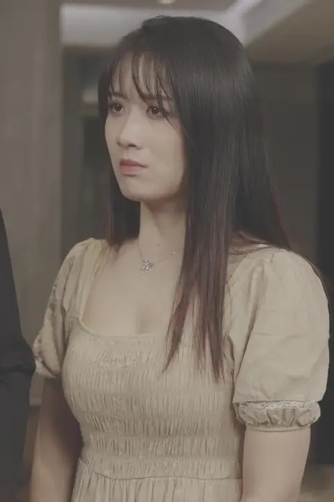 《绝世狂枭》封面