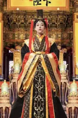 《回到古代当女皇》封面