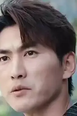 《霸主》封面