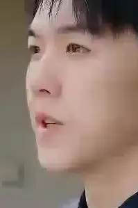 《失忆总裁爱上我》封面