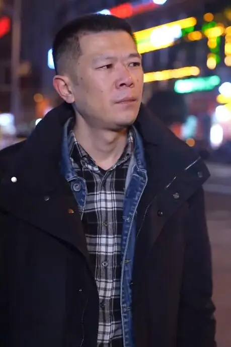 《冷暖生活》封面