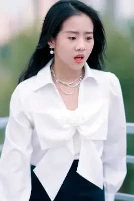《蚀骨囚婚》封面