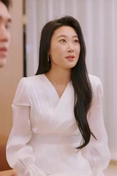 《郁总，离婚协议请签收》封面