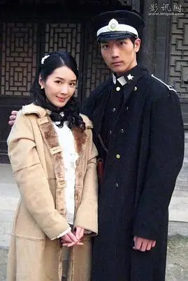 《迷情世家》封面