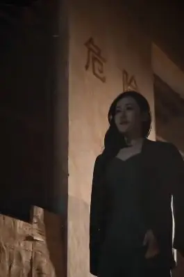 《我从工厂崛起，纵横四海》封面