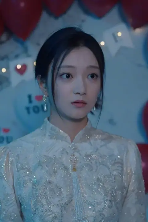 《王爷,你家未来是星辰大海》封面