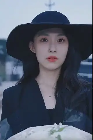 《假面攻瑰》封面