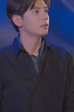 《破产后我被前任缠上了》封面