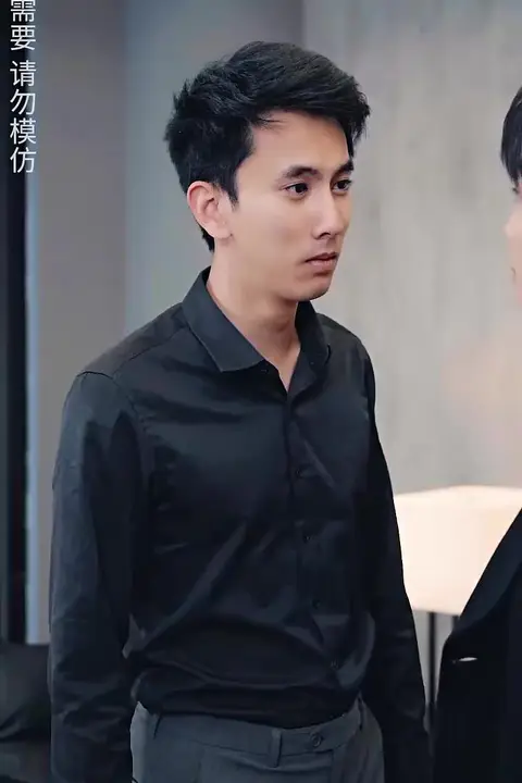 《百战天龙》封面
