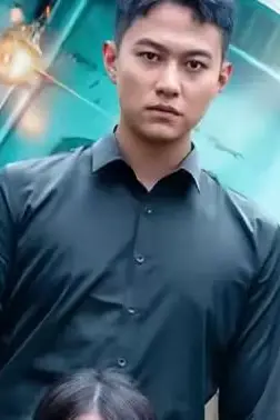 《超级战神在都市》封面